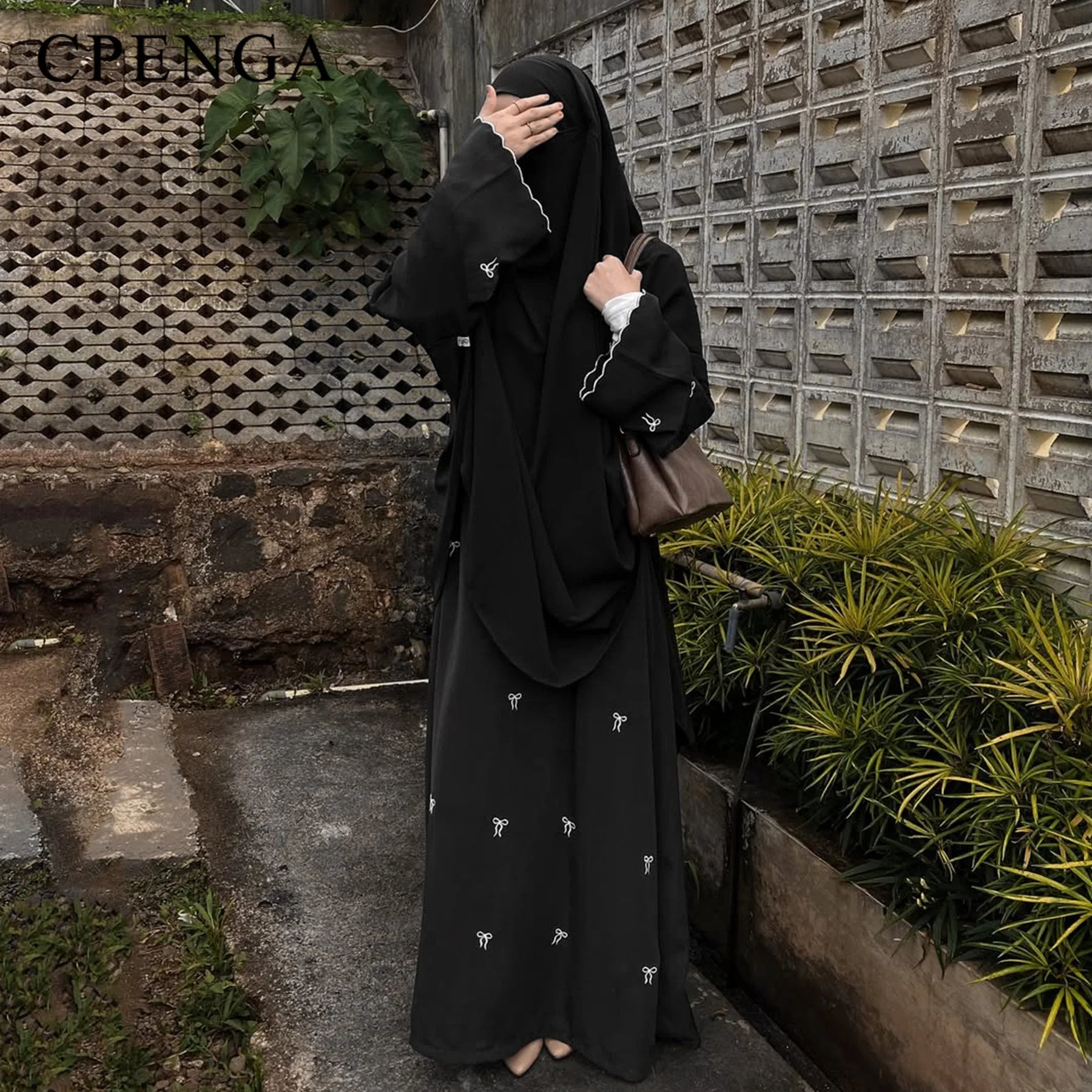 Luxury Dubai Butterfly Embroidery Abaya Muslim Women Modest Dress Islamic Femme Vacation Outfit 2025 Fashion Turkey Kaftan Robe