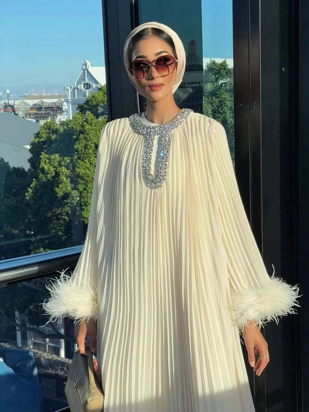 Eid Abaya Women Dress Muslim Pleated Feather Dubai Vestidos Largos Long Dresses Kaftan Arab Robe Party Caftan Jalabiya Ramadan